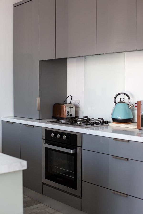 Luxury Fully Equipped Kitchen Ormeau Park Apartamento Belfast Exterior foto